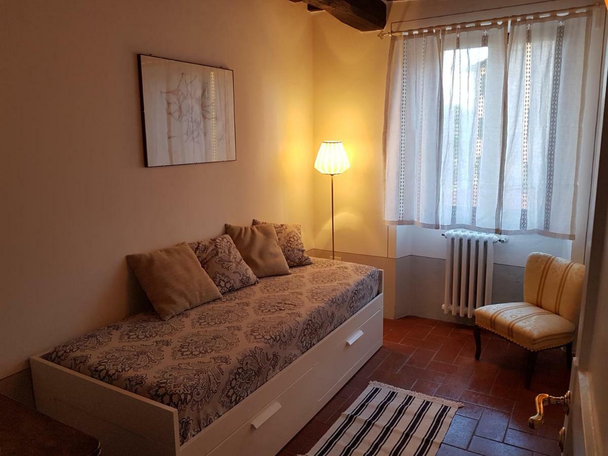 Casa Dell'Ermanna Apartment Кортона Екстериор снимка